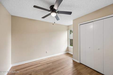 3653 Caroline Vale Boulevard, Jacksonville FL - photo 21 of 29