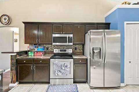 398 Turtle Dove Drive, Orange Park FL - photo 10 of 34