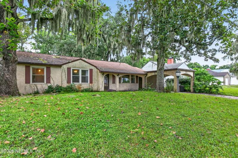 3 bedroom Single Family Residence at 3719 Lilly Road, Mayfair Place, Jacksonville — photo 3