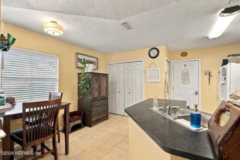 2786 Lantana Lakes Drive, Jacksonville FL - photo 9 of 34