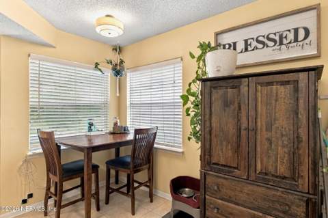 2786 Lantana Lakes Drive, Jacksonville FL - photo 8 of 34