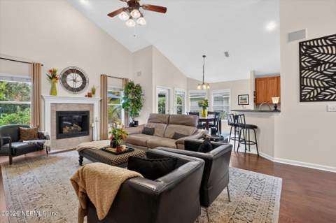 1739 Moss Creek Drive, Fleming Island FL - photo 17 of 84
