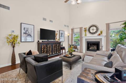1739 Moss Creek Drive, Fleming Island FL - photo 18 of 84
