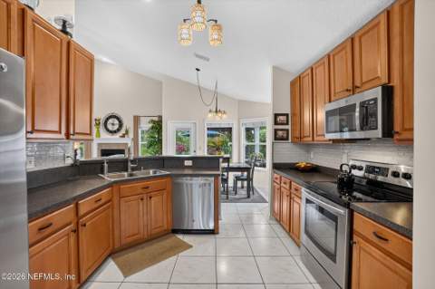 1739 Moss Creek Drive, Fleming Island FL - photo 21 of 84