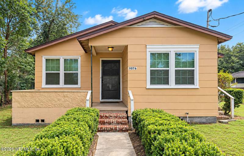2 bedroom Single Family Residence at 9076 Madison Avenue, Thompsons Riverview, Jacksonville — photo 2