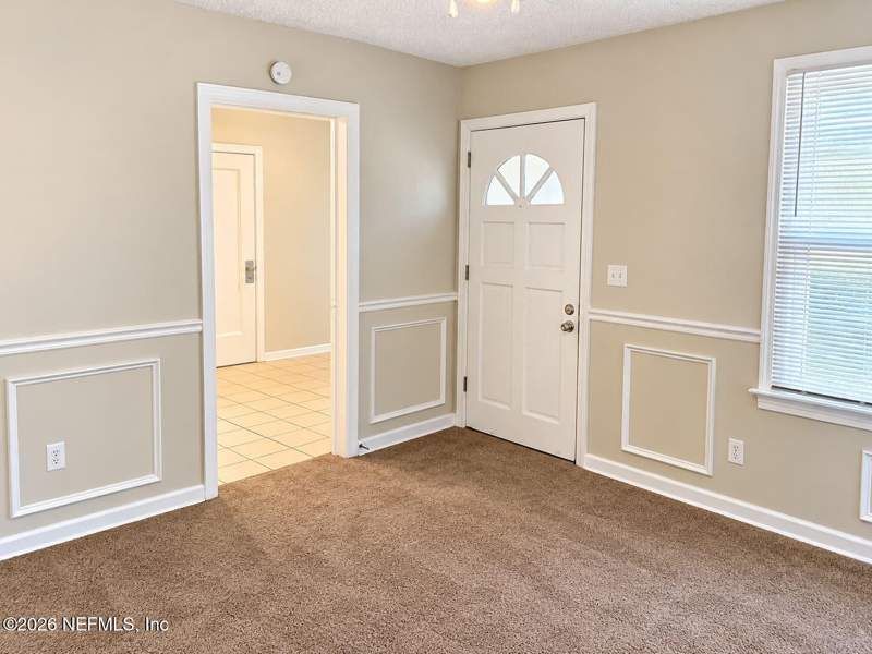 2 bedroom Single Family Residence at 9076 Madison Avenue, Thompsons Riverview, Jacksonville — photo 5