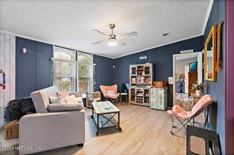 4 bedroom Mobile Home at 1776 Tustenuggee Court, Countryside Acres, Bryceville — photo 3