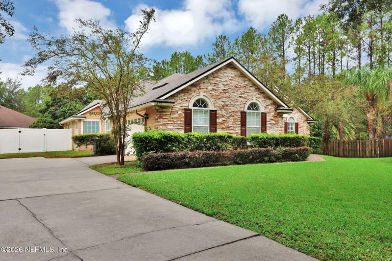 6 bedroom Single Family Residence at 879 Songbird Drive, Creekview @ Oakleaf Plantation, Orange Park — photo 3