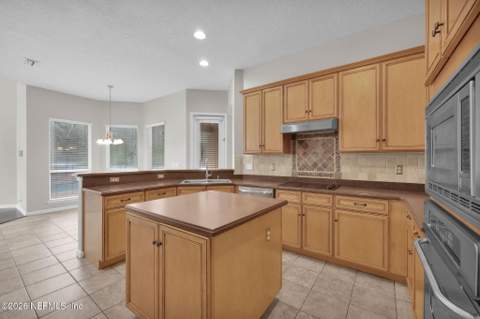 879 Songbird Drive, Orange Park FL - photo 18 of 81
