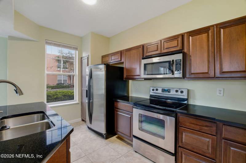 2 bedroom Condominium at 10435 Midtown Parkway #154, Esplanade At Town Center, Jacksonville — photo 5