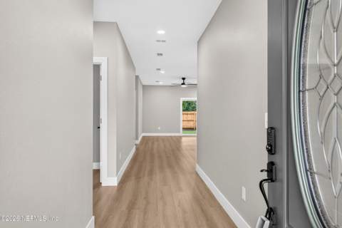 5402 Potomac Avenue, Jacksonville FL - photo 6 of 48