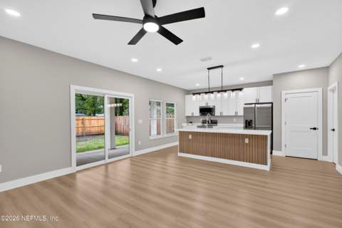 5402 Potomac Avenue, Jacksonville FL - photo 11 of 48