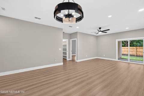 5402 Potomac Avenue, Jacksonville FL - photo 14 of 48