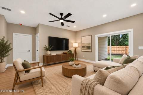 5402 Potomac Avenue, Jacksonville FL - photo 12 of 48