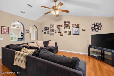 3196 Shadow Creek Road, Jacksonville FL - photo 10 of 30