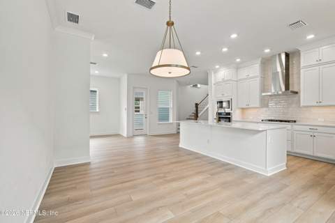6010 Timber Pines Road, Jacksonville FL - photo 6 of 30