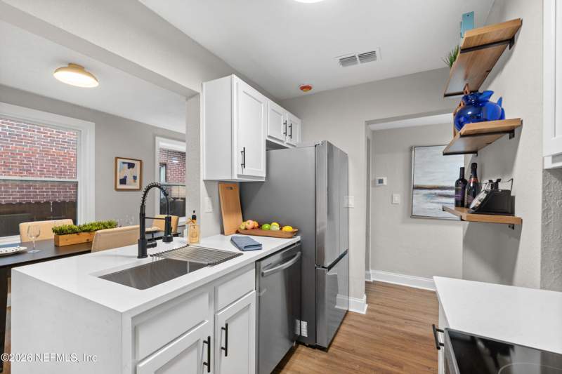 3 bedroom Single Family Residence at 4757 Kingsbury Street, Murray Hill Heights, Jacksonville — photo 4