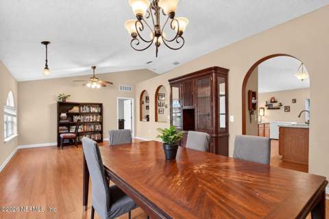 3196 Shadow Creek Road, Jacksonville FL - photo 6 of 30