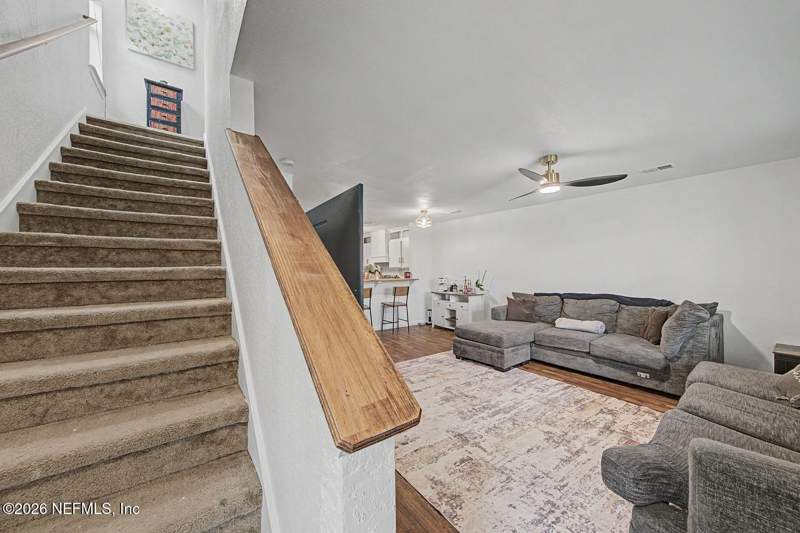 3 bedroom Townhouse at 205 Oceangate Drive, Oceangate, Atlantic Beach — photo 4