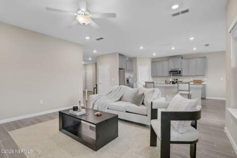 3925 Bloomfield Court, Middleburg FL - photo 17 of 61