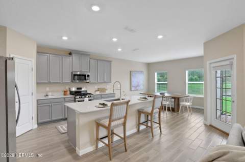 3925 Bloomfield Court, Middleburg FL - photo 18 of 61