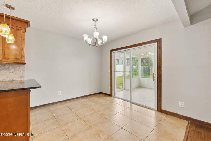 3 bedroom Single Family Residence at 1058 Rene Court, The Courts, Orange Park — photo 5