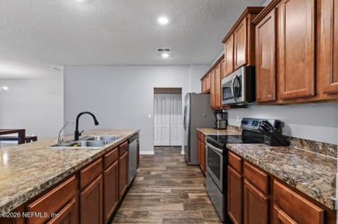 9048 Kipper Drive, Jacksonville FL - photo 11 of 65
