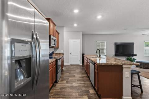 9048 Kipper Drive, Jacksonville FL - photo 16 of 65