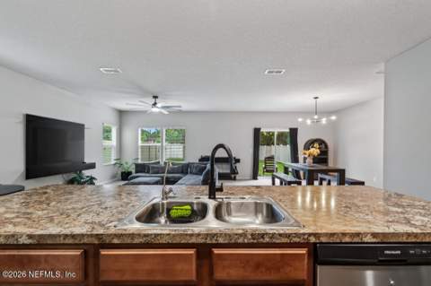 9048 Kipper Drive, Jacksonville FL - photo 20 of 65
