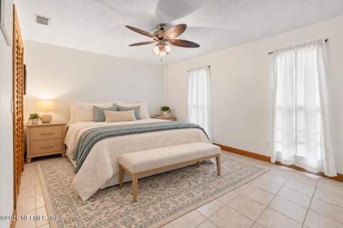 1048 Lake Asbury Drive, Green Cove Springs FL - photo 21 of 39