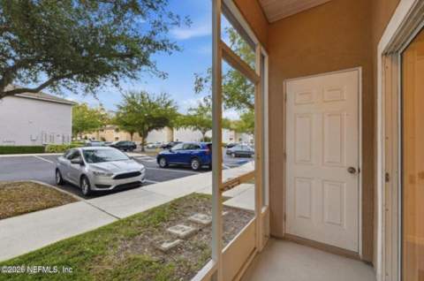 6087 Maggies Circle #103, Jacksonville FL - photo 19 of 24