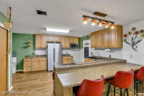 4992 Tan Street, Jacksonville FL - photo 10 of 53