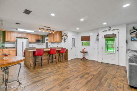 4992 Tan Street, Jacksonville FL - photo 9 of 53