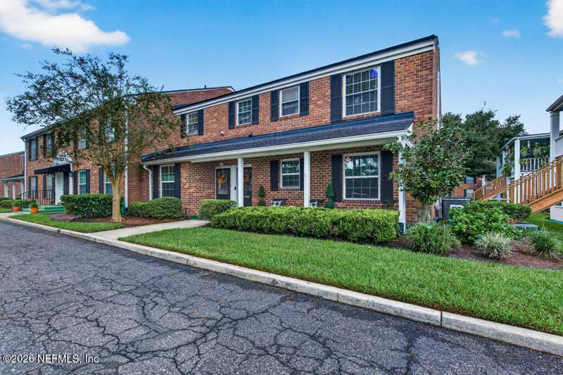 3 bedroom Condominium at 4358 Timuquana Road #141, Timuquana Village, Jacksonville — photo 3