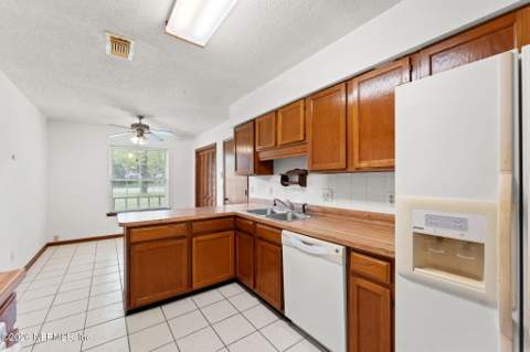 525 Hickory Drive, Fleming Island FL - photo 13 of 29