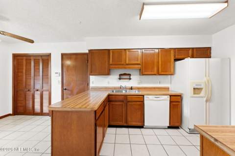 525 Hickory Drive, Fleming Island FL - photo 10 of 29