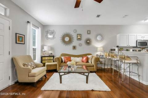 535 Hopewell Drive, Orange Park FL - photo 6 of 37