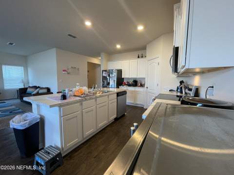 2587 Oak Stream Drive, Green Cove Springs FL - photo 9 of 45