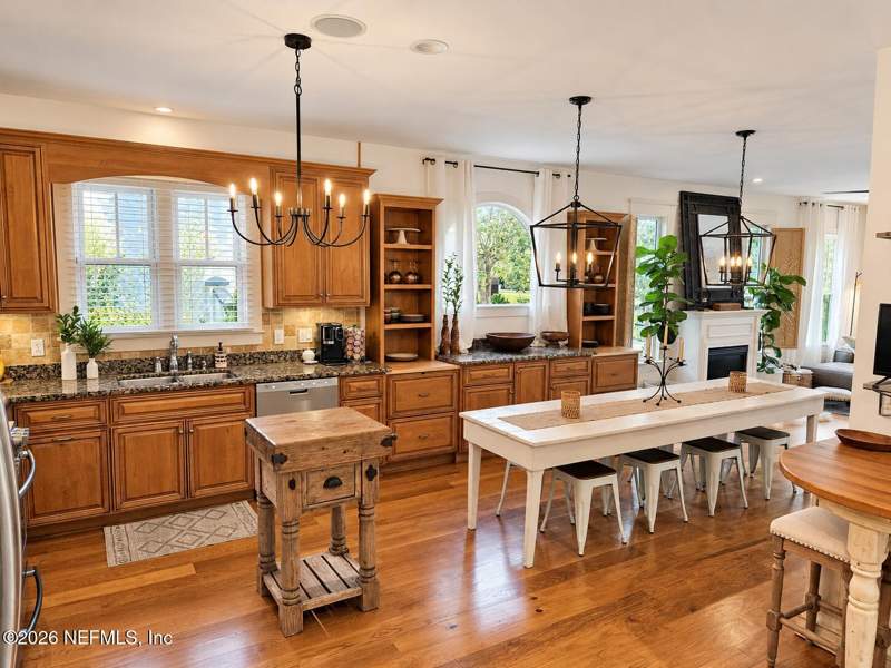 5 bedroom Single Family Residence at 132 Marine Street, City Of St Augustine, St. Augustine — photo 2