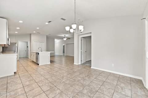 86458 Moonlit Walk Circle, Yulee FL - photo 14 of 48