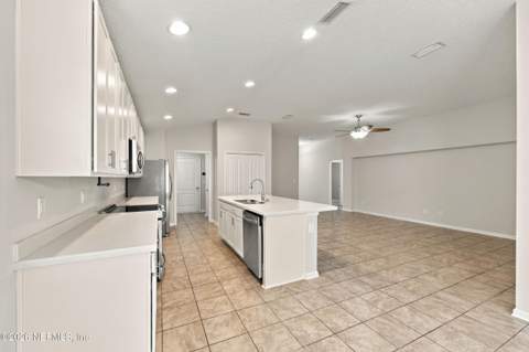 86458 Moonlit Walk Circle, Yulee FL - photo 21 of 48