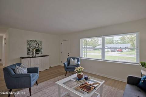 7837 Rondeau Drive, Jacksonville FL - photo 14 of 44
