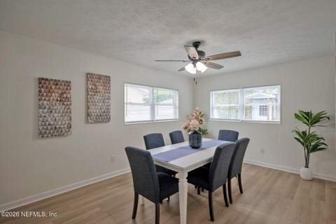 7837 Rondeau Drive, Jacksonville FL - photo 15 of 44