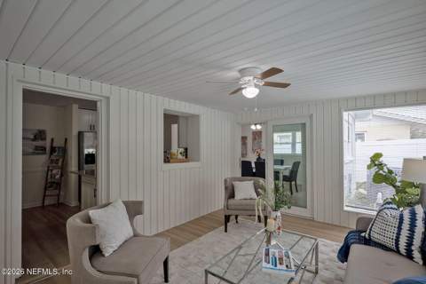7837 Rondeau Drive, Jacksonville FL - photo 19 of 44