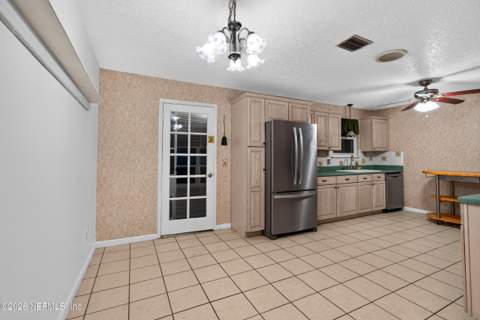 10704 Spurs Court, Jacksonville FL - photo 14 of 28