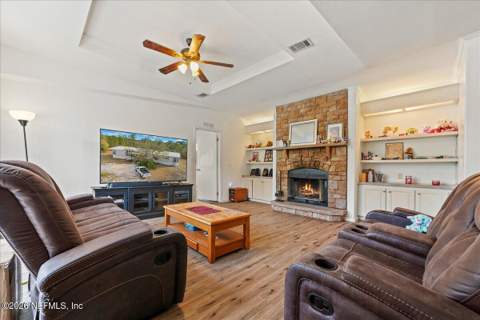 137 Franklin Avenue, Pomona Park FL - photo 6 of 64