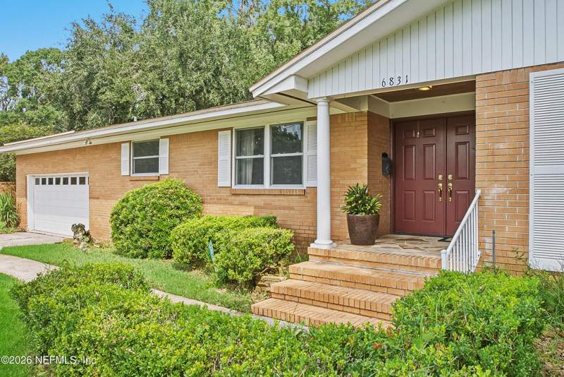 3 bedroom Single Family Residence at 6831 San Sabastian Avenue, San Jose Forest, Jacksonville — photo 2