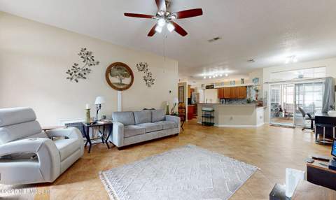 4431 Hollygate Drive, Jacksonville FL - photo 24 of 36