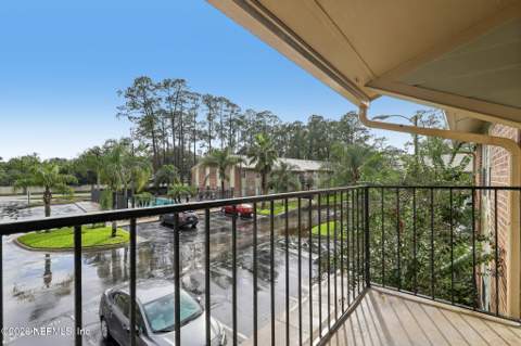 3737 Loretto Road #305, Jacksonville FL - photo 16 of 31