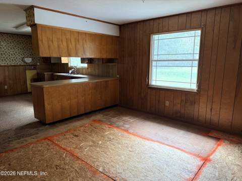 13940 Sapp Road, Glen St. Mary FL - photo 6 of 17